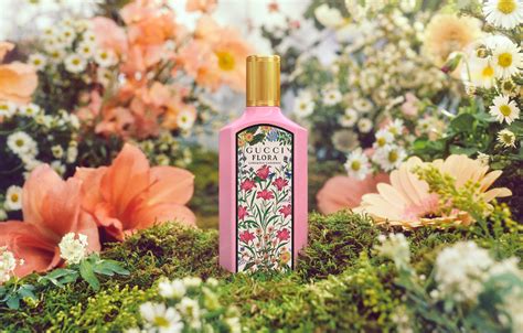 fantasie floreali gucci|Gucci flora.